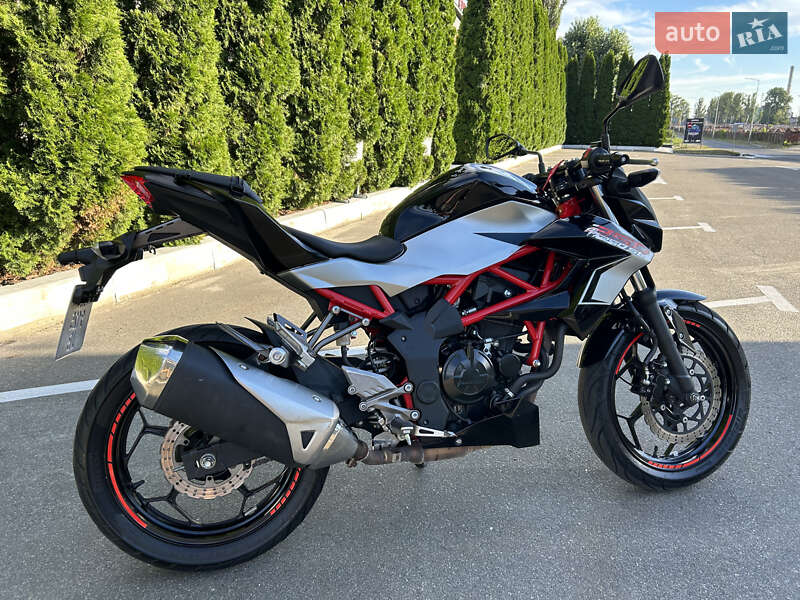 Мини спорт Kawasaki Z 250SL 2018 в Киеве