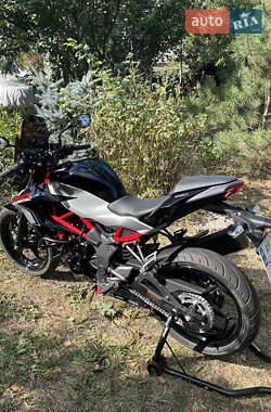 Мотоцикл Без обтекателей (Naked bike) Kawasaki Z 250SL 2018 в 