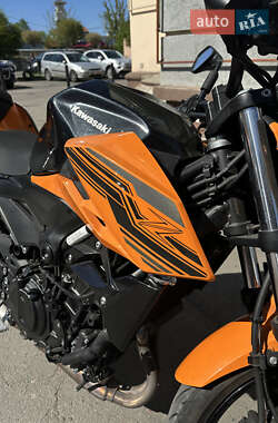 Мотоцикл Без обтекателей (Naked bike) Kawasaki Z 400 2019 в 
