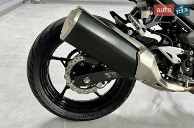 Мотоцикл Без обтекателей (Naked bike) Kawasaki Z 400 2019 в 