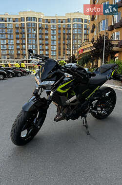 Мотоцикл Без обтекателей (Naked bike) Kawasaki Z 400 2021 в Киеве
