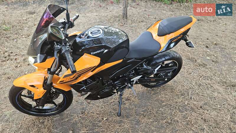 Спортбайк Kawasaki Z 400 2019 в Первомайську