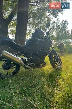 Мотоцикл Без обтекателей (Naked bike) Kawasaki Z 400 2021 в 