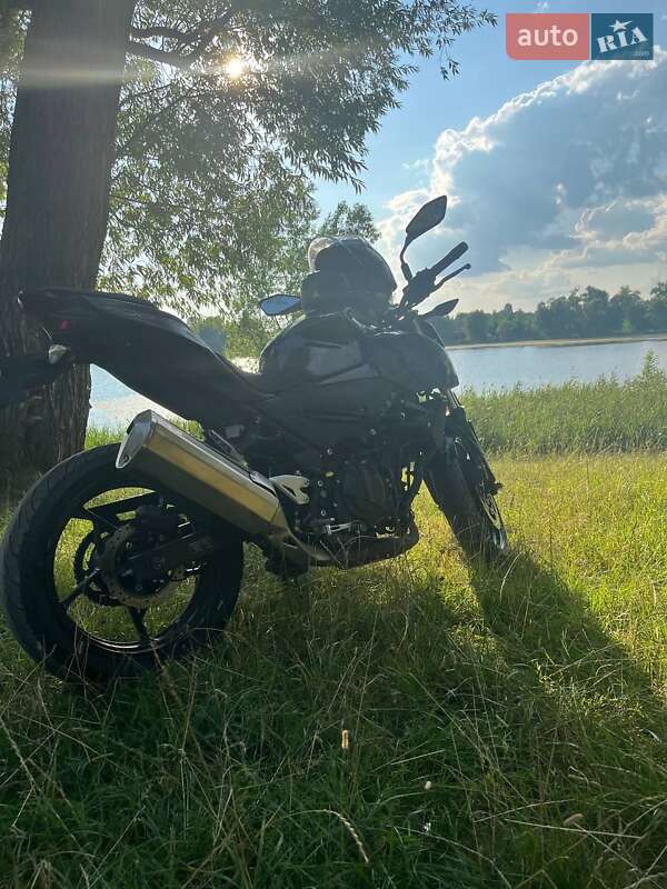 Мотоцикл Без обтекателей (Naked bike) Kawasaki Z 400 2021 в Глухове