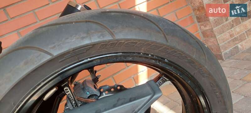 Мотоцикл Без обтекателей (Naked bike) Kawasaki Z 400 2019 в Черноморске фото 5 Мотоцикл Без обтекателей (Naked bike) Kawasaki Z 400 2019 в Черноморске