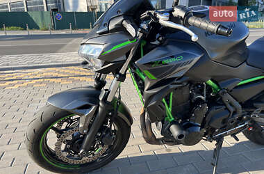 Мотоцикл Без обтекателей (Naked bike) Kawasaki Z 650 2023 в 