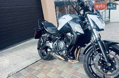 Мотоцикл Классик Kawasaki Z 650 2019 в 