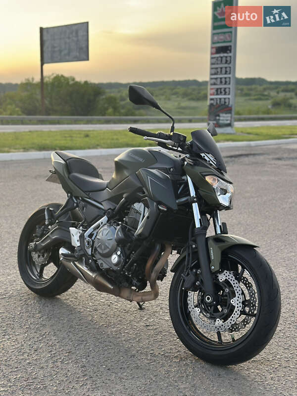 Kawasaki Z 650 2018