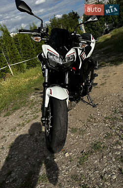 Мотоцикл Без обтекателей (Naked bike) Kawasaki Z 650 2022 в 