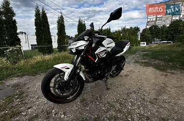Мотоцикл Без обтекателей (Naked bike) Kawasaki Z 650 2022 в 