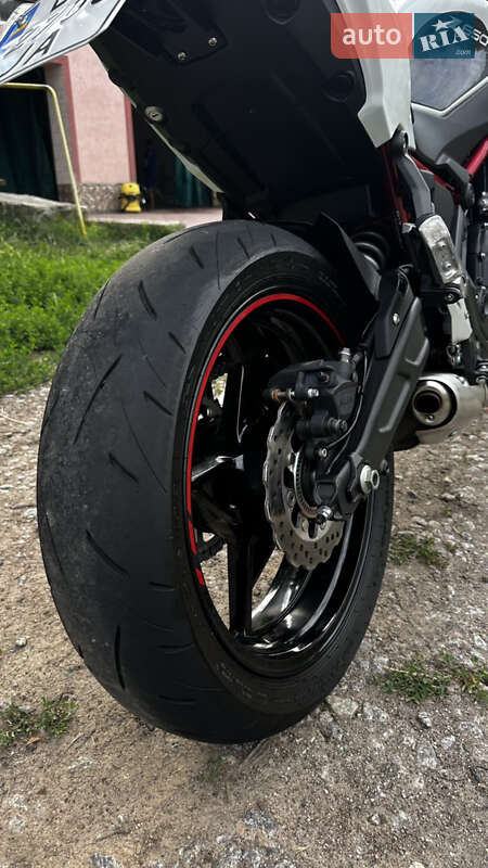 Мотоцикл Без обтекателей (Naked bike) Kawasaki Z 650 2022 в Кропивницком