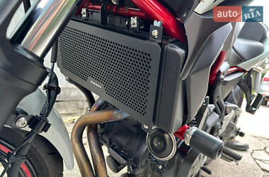 Мотоцикл Без обтекателей (Naked bike) Kawasaki Z 650 2022 в 
