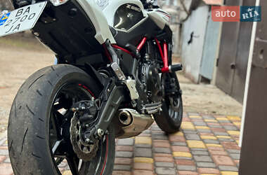Мотоцикл Без обтекателей (Naked bike) Kawasaki Z 650 2022 в 