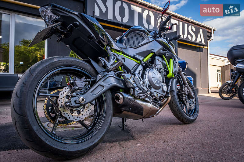Мотоцикл Без обтікачів (Naked bike) Kawasaki Z 650 2018 в Києві фото 22 Мотоцикл Без обтікачів (Naked bike) Kawasaki Z 650 2018 в Києві
