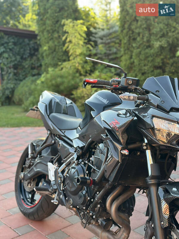 Мотоцикл Классик Kawasaki Z 650 2022 в Виннице