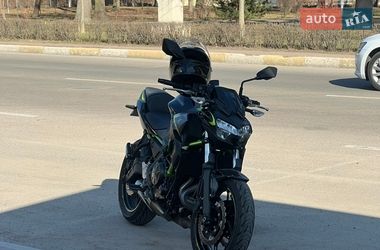 Мотоцикл Спорт-туризм Kawasaki Z 650 2022 в Коростене