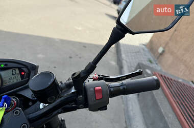 Мотоцикл Без обтікачів (Naked bike) Kawasaki Z 750 2012 в 