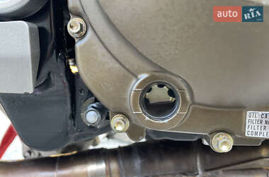 Мотоцикл Без обтекателей (Naked bike) Kawasaki Z 750 2005 в 