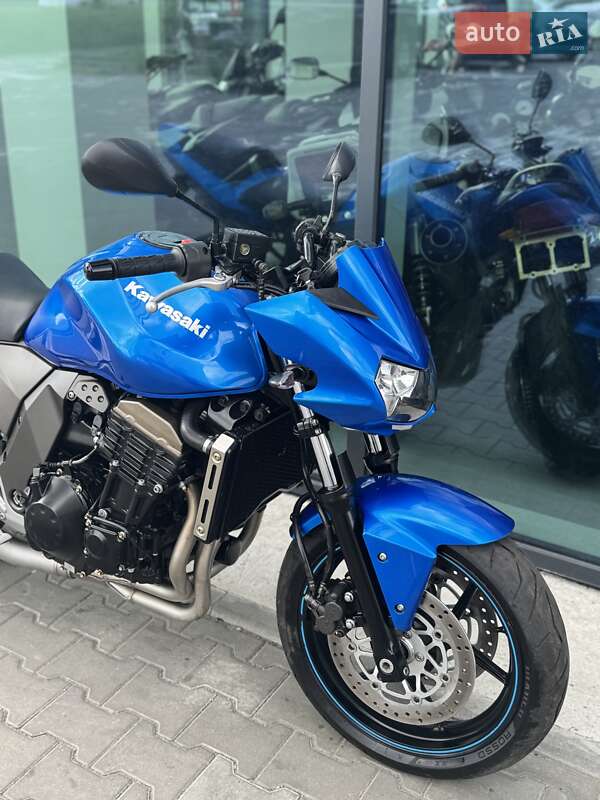 Мотоцикл Без обтекателей (Naked bike) Kawasaki Z 750 2005 в Ровно