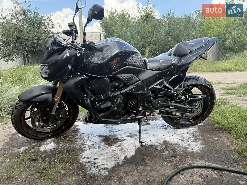 Kawasaki Z 750 2012 VIN JKAZR750NPA013013 фото оголошення 4 з 12