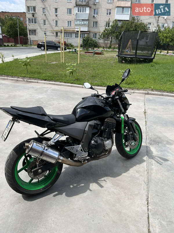 Мотоцикл Без обтекателей (Naked bike) Kawasaki Z 750 2004 в Носовке