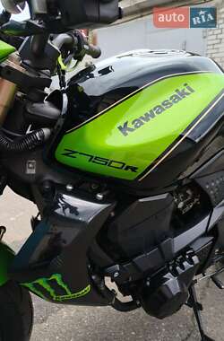 Мотоцикл Без обтекателей (Naked bike) Kawasaki Z 750R 2011 в 