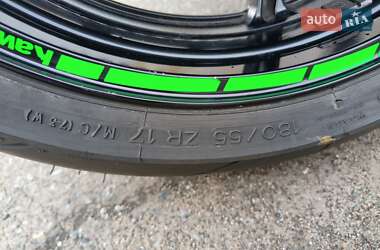Мотоцикл Без обтекателей (Naked bike) Kawasaki Z 750R 2011 в 