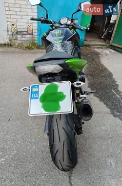 Мотоцикл Без обтекателей (Naked bike) Kawasaki Z 750R 2011 в 