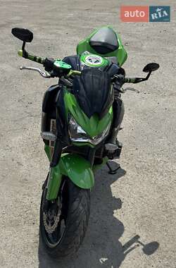 Мотоцикл Без обтекателей (Naked bike) Kawasaki Z 800 2013 в 