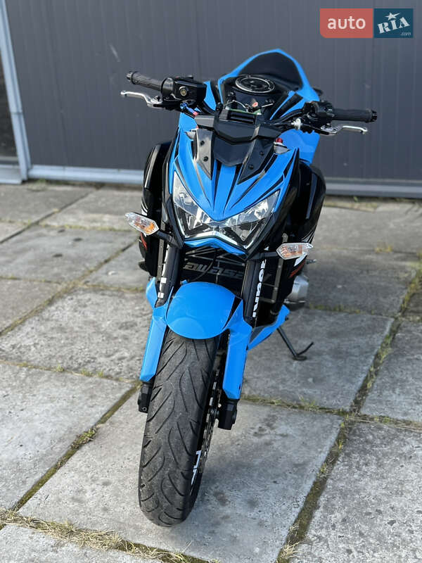Спортбайк Kawasaki Z 800 2014 в Львове