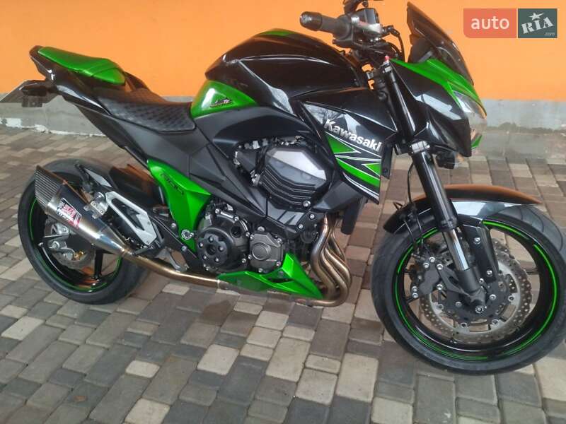 Мотоцикл Без обтікачів (Naked bike) Kawasaki Z 800 2013 в Бучі