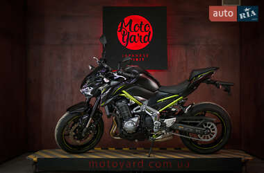 Мотоцикл Без обтекателей (Naked bike) Kawasaki Z900 2021 в Днепре