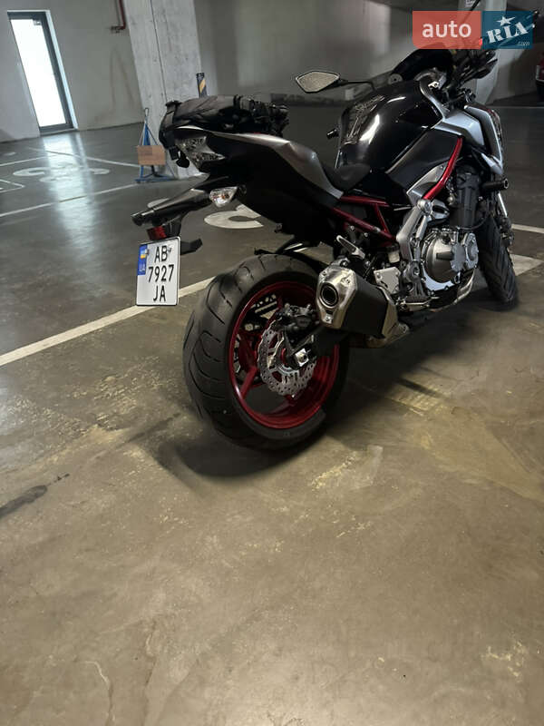Мотоцикл Без обтікачів (Naked bike) Kawasaki Z900 2019 в Вінниці