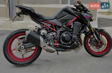 Мотоцикл Без обтекателей (Naked bike) Kawasaki Z900 2022 в Борщеве