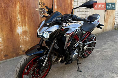 Мотоцикл Без обтекателей (Naked bike) Kawasaki Z900 2018 в Днепре