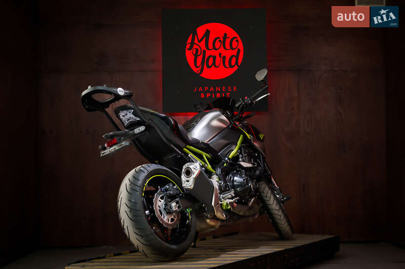Мотоцикл Без обтікачів (Naked bike) Kawasaki Z900 2020 в Дніпрі