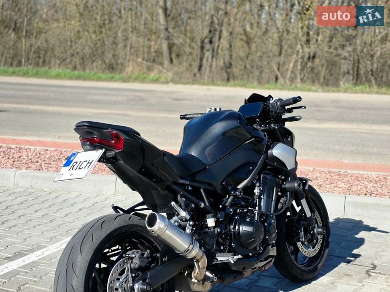Мотоцикл Без обтекателей (Naked bike) Kawasaki Z900 2025 в Тараще