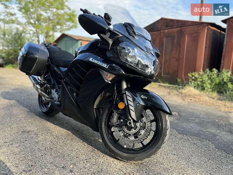 Мотоцикл Спорт-туризм Kawasaki ZG 1400 2015 в Львове фото Мотоцикл Спорт-туризм Kawasaki ZG 1400 2015 в Львове