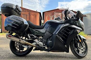 Мотоцикл Спорт-туризм Kawasaki ZG 1400 2015 в Львове