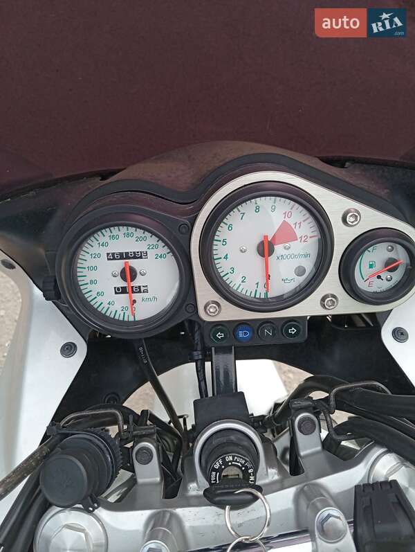 Мотоцикл Классік Kawasaki ZR 7S 2004 в Нововолинську