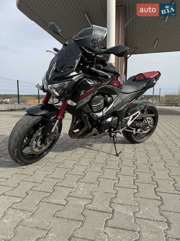 Спортбайк Kawasaki ZR 2016 в Киеве