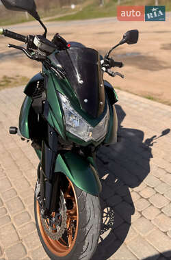 Мотоцикл Без обтекателей (Naked bike) Kawasaki ZR 2013 в 