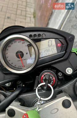 Мотоцикл Без обтекателей (Naked bike) Kawasaki ZR 2009 в 
