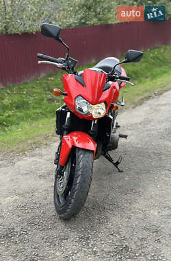 Мотоцикл Кросс Kawasaki ZR 2004 в 