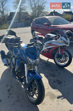Мотоцикл Без обтекателей (Naked bike) Kawasaki ZR 2008 в 