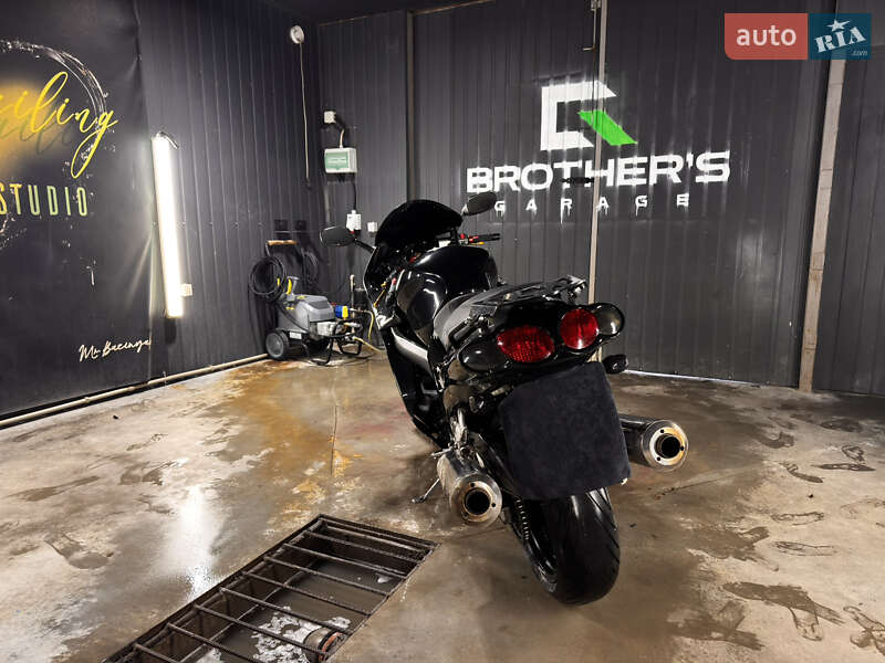 Спортбайк Kawasaki ZX 12R 2002 в Ивано-Франковске фото 12 Спортбайк Kawasaki ZX 12R 2002 в Ивано-Франковске