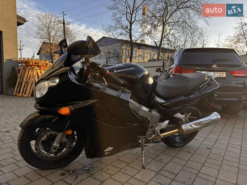 Спортбайк Kawasaki ZX 12R 2002 в Ивано-Франковске фото 32 Спортбайк Kawasaki ZX 12R 2002 в Ивано-Франковске