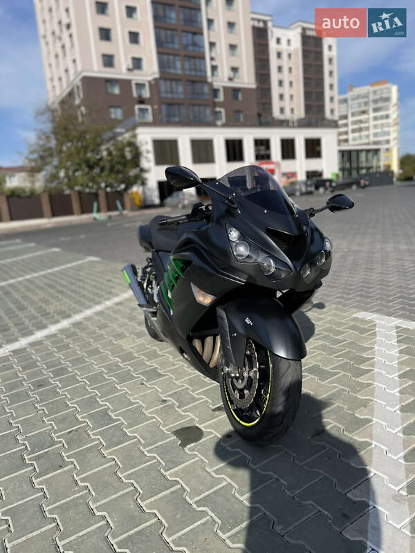 Спортбайк Kawasaki ZX 14 2015 в Хмельницькому