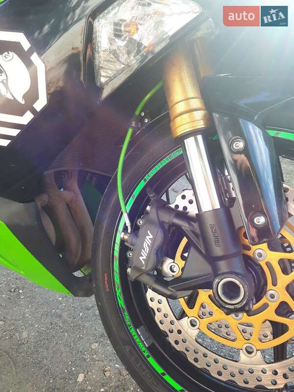 Спортбайк Kawasaki ZX 6R 636 2015 в Одессе