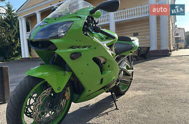 Спортбайк Kawasaki ZX 9R 2002 в Дубно